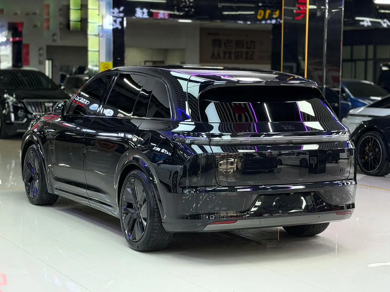 Li Auto Ideal L7 Pro version