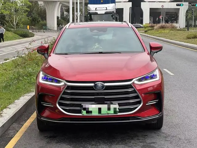BYD Tang DM DM-i 1.5T 112KM premium type