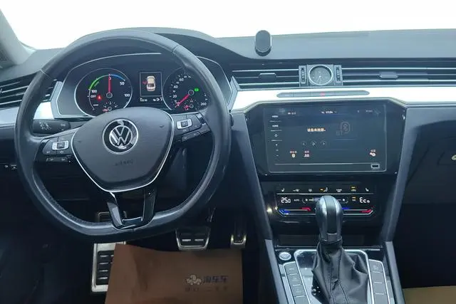 Volkswagen Magotan GTE Luxury