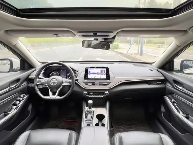 Nissan Teana 2.0 L XL Comfort Edition