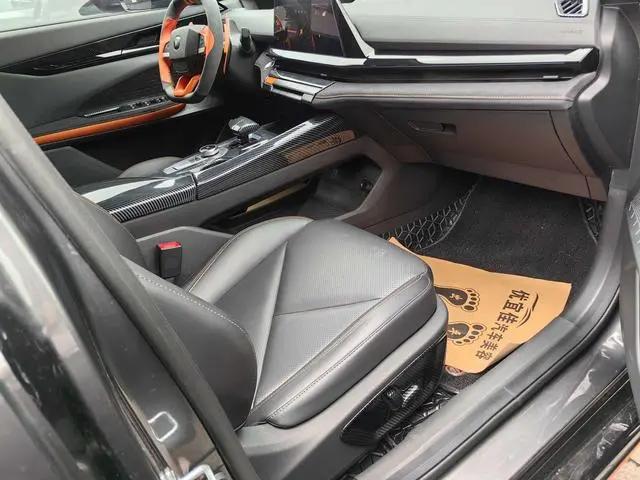 Changan Changan UNI-V 1.5T Sports version