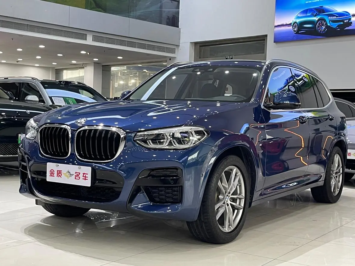 BMW BMW X3 xDrive25i M sports suit