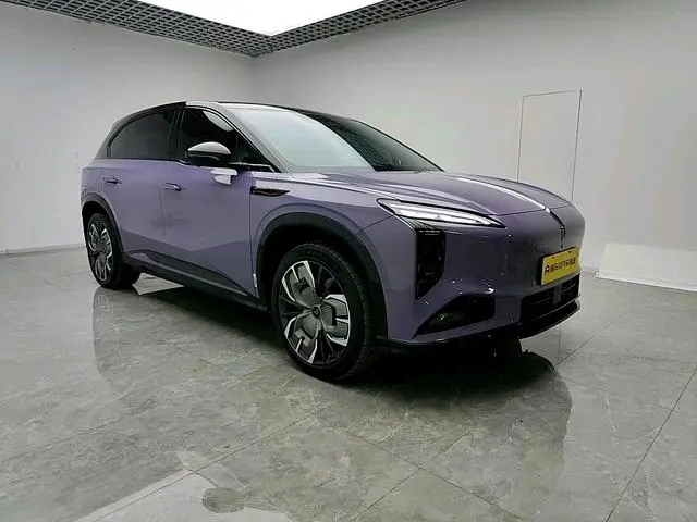 Hongqi Hongqi Tiangong 08 680 Ultra four-wheel drive version