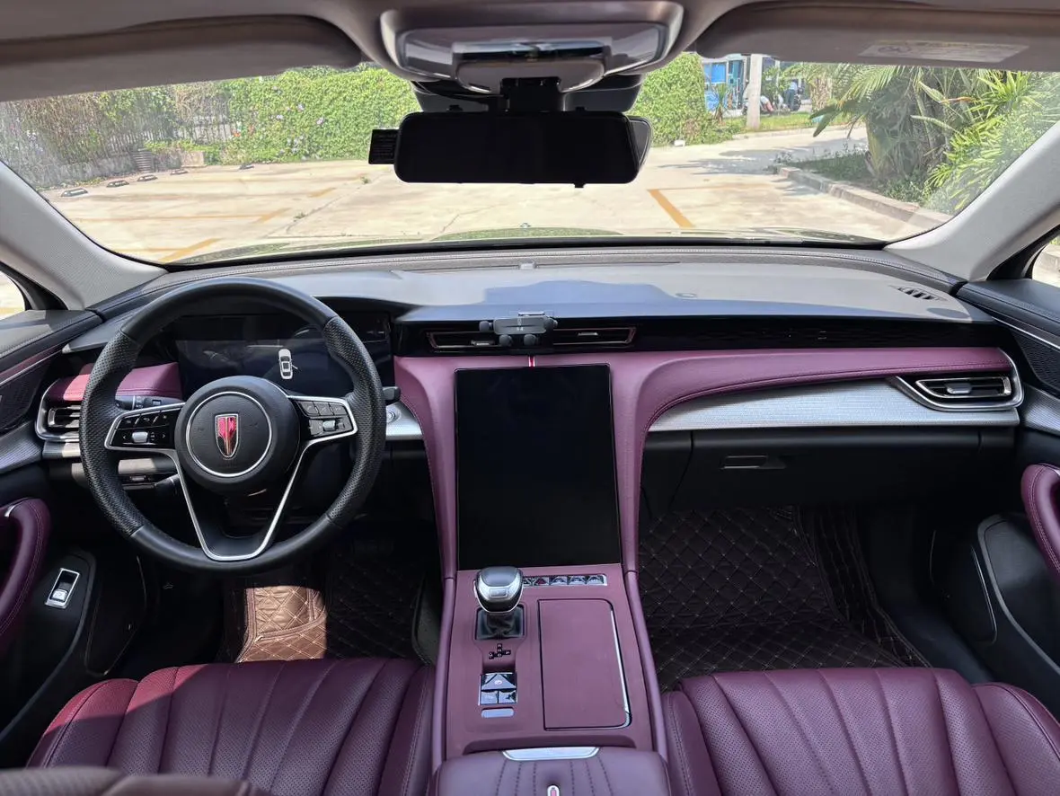 Hongqi Hongqi H5 2.0T Automatic Zhilian Qichang Version
