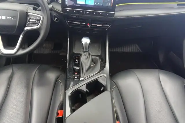 Roewe Roewe i5 1.5L CVT Diamond Edition