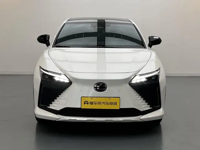 Lexus Lexus RZ 450e DIRECT4 Indulgent Edition