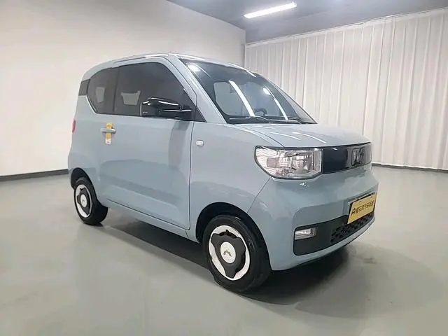 Wuling Wuling Hongguang MINIEV Free lithium iron phosphate