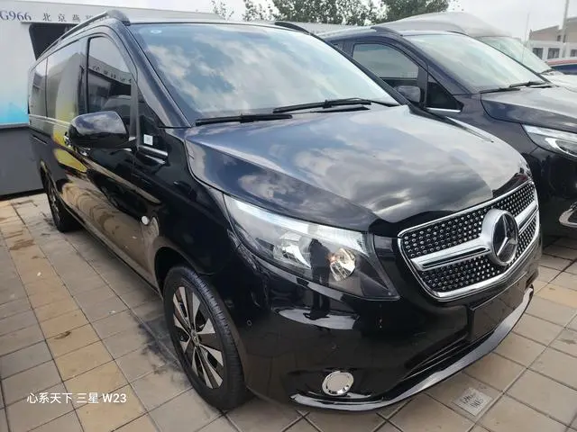 Mercedes-Benz Vito 2.0T Business Edition 7 Seats