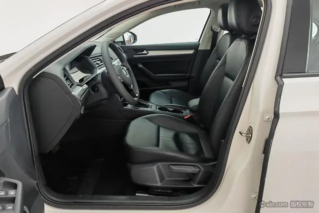 Volkswagen Lingdu 230TSI DSG Fashion Edition