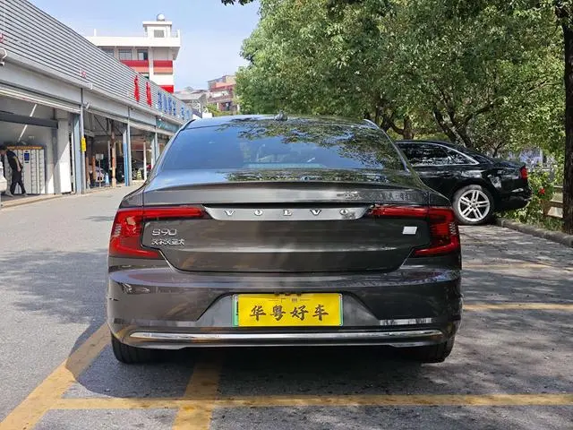 Volvo Volvo S90 PHEV T8 E-drive Hybrid Zhiyi Deluxe Edition