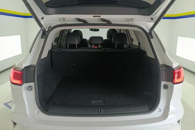 Roewe Roewe RX5 MAX Supreme series 300TGI automatic Smart Cockpit version
