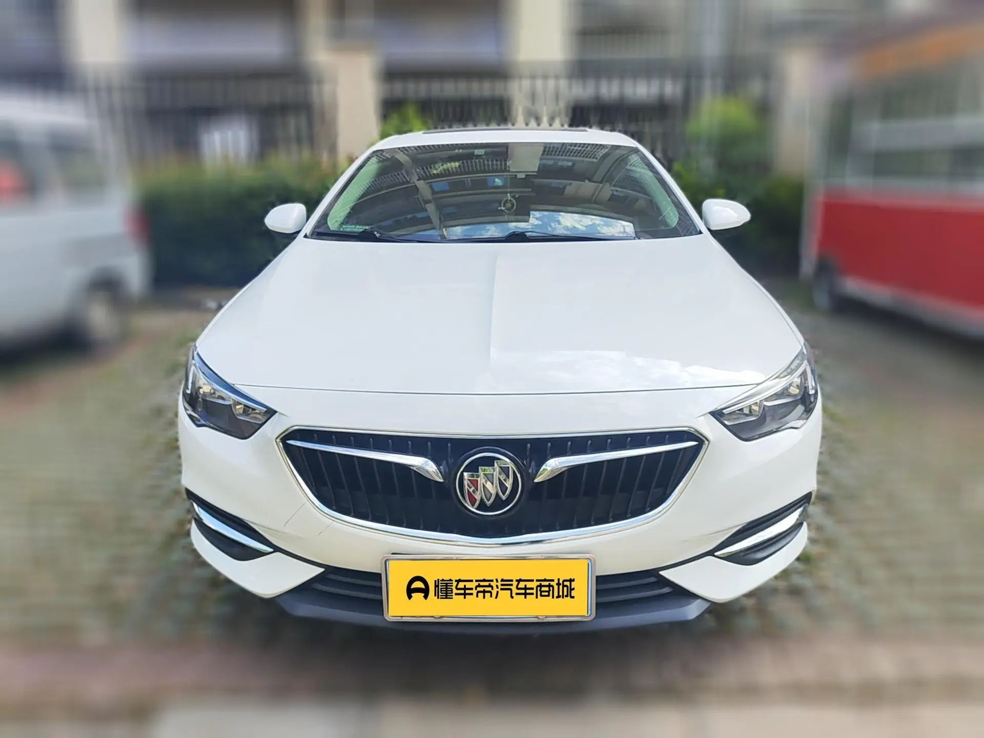 Buick Regal 20T Elite Country VI