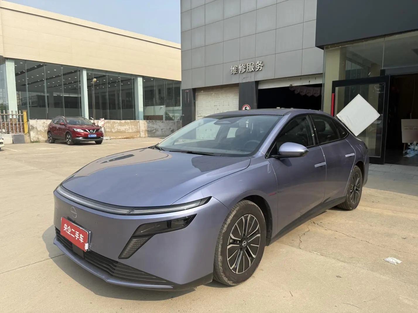 Nissan Nissan N6 180 Max
