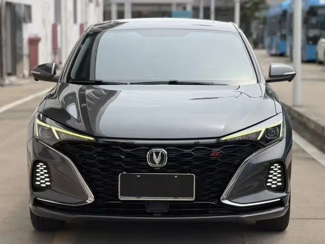 Changan Yidong PLUS Blue Whale NE 1.4T GDI DCT Premium Type