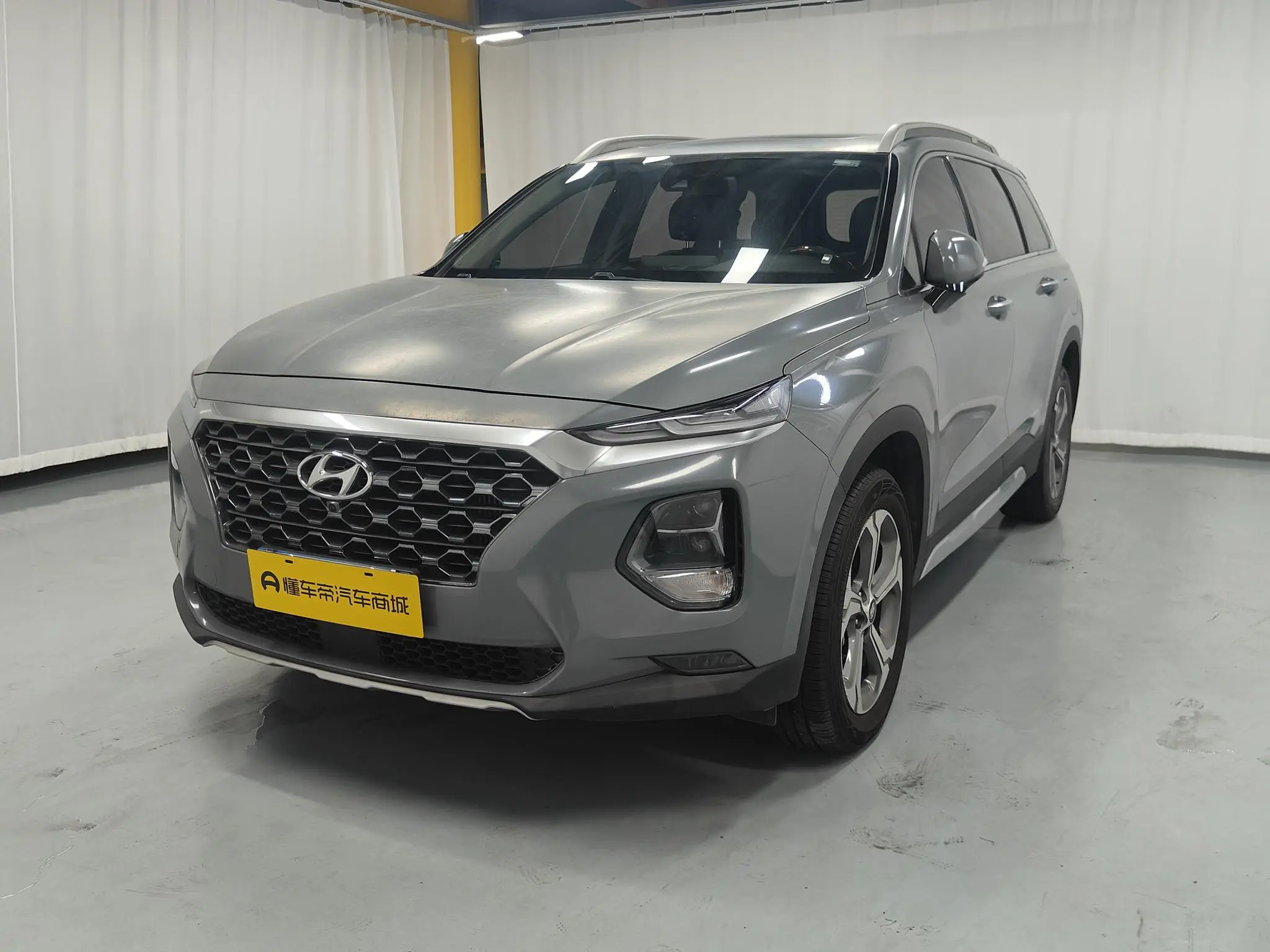 Hyundai Shengda 380 TGDi DLX automatic two-wheel drive Zhizun Edition PLUS