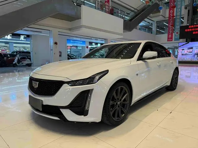Cadillac Cadillac CT5 28T platinum sporty