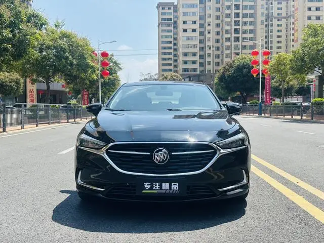 Buick Lacrosse 652T luxury