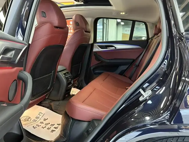 BMW BMW X4 xDrive 30i M sports suit