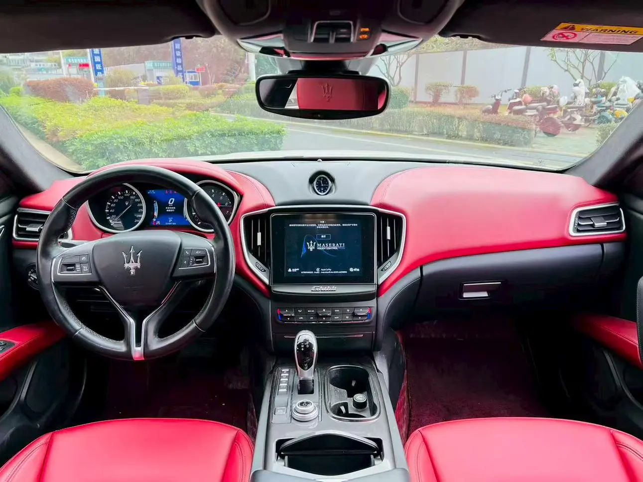 Maserati Ghibli 3.0T 350Hp Standard Edition