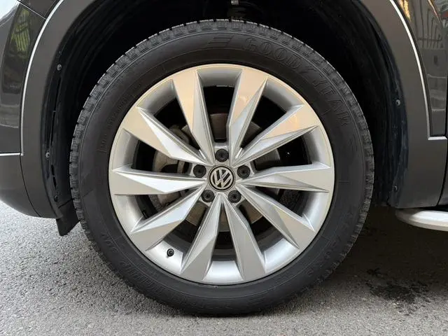 Volkswagen Tanyue 380TSI four-wheel drive luxury Zhilian Edition Pro