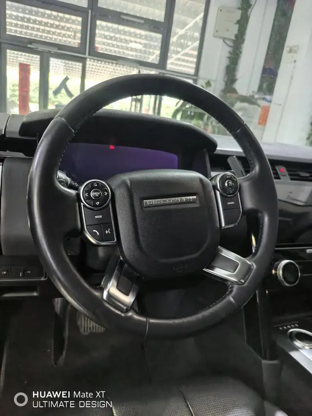 Land Rover discover 3.0 V6 SE