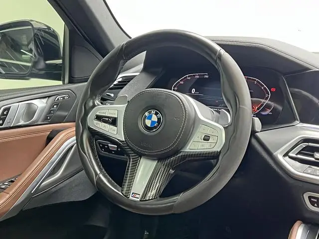 BMW BMW X6 Facelift xDrive30i M sports suit