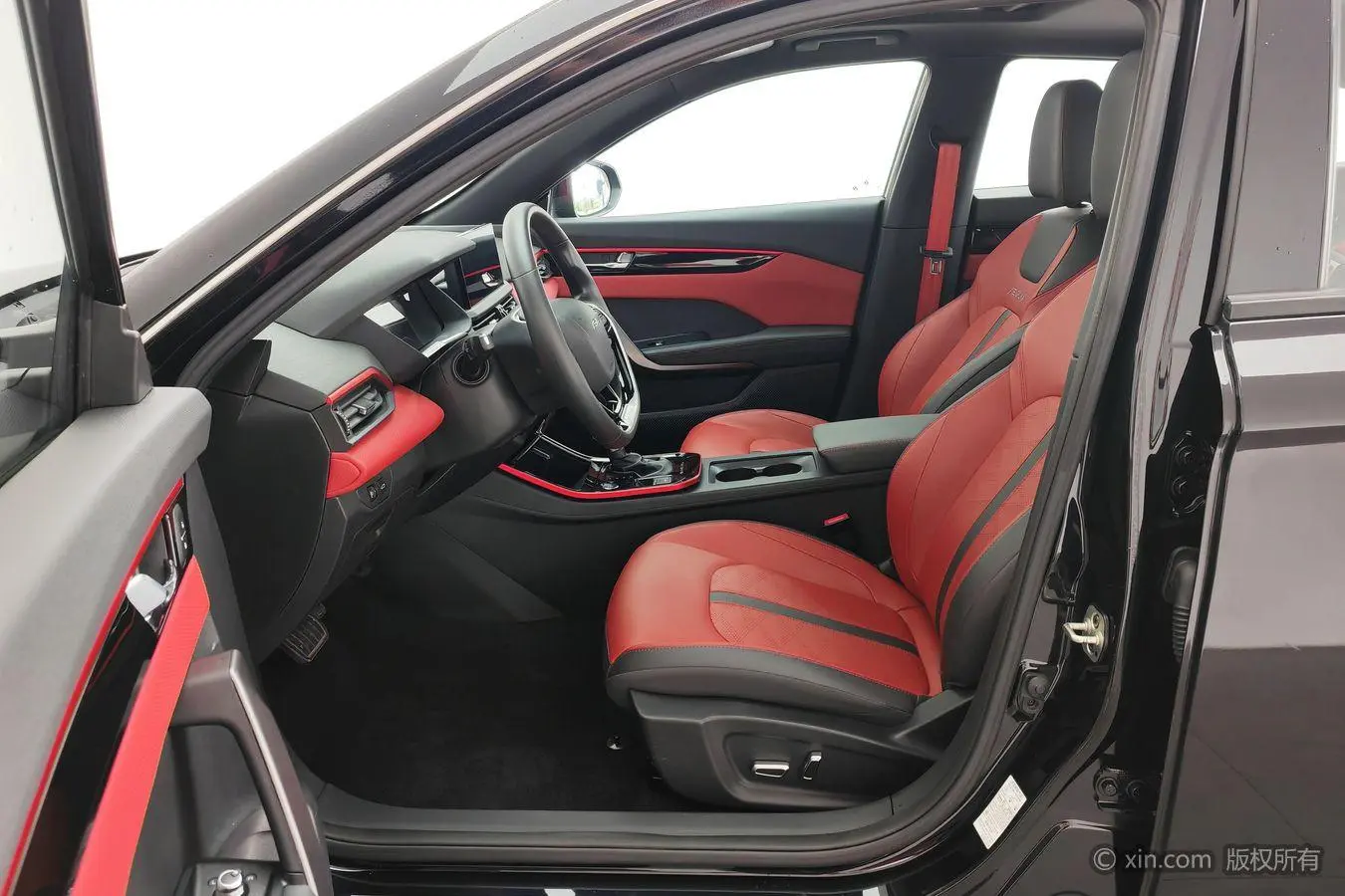 Dongfeng Fengshen Yi Hyun 230T Automatic Hunting Knight Edition