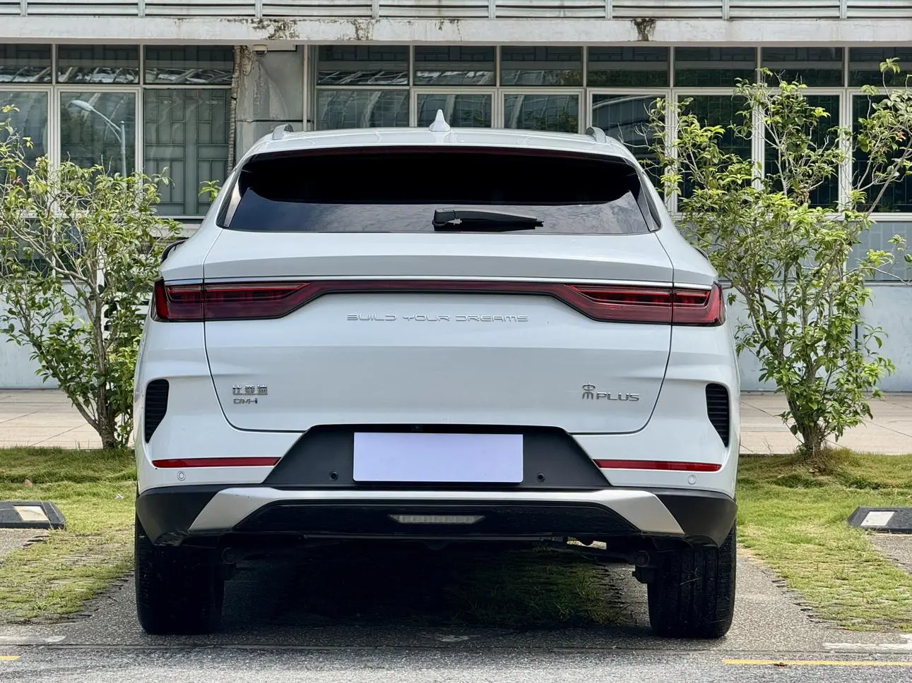 BYD Song PLUS DM DM-i 110KM two-wheel drive flagship PLUS 5G version