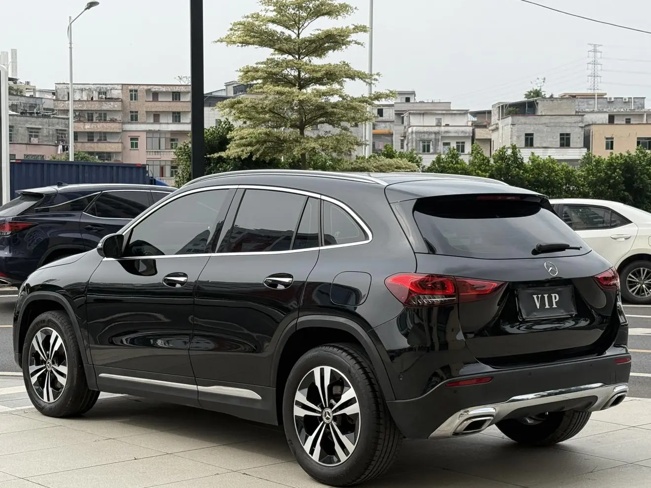 Mercedes-Benz Mercedes-Benz GLA GLA 200