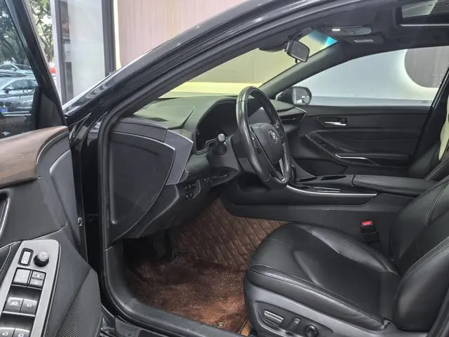 TOYOTA Asian dragon 2.0L XLE Exclusive Edition Country VI