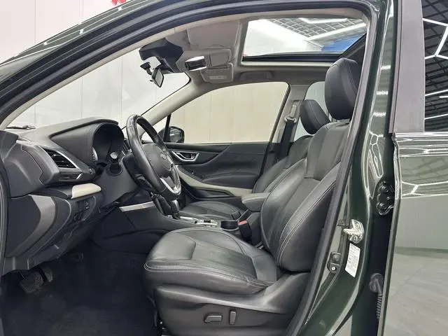 Subaru FORESTER Forester 2.0i AWD Deluxe Edition EyeSight