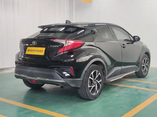 TOYOTA Toyota C-HR 2.0L leading skylight version country VI