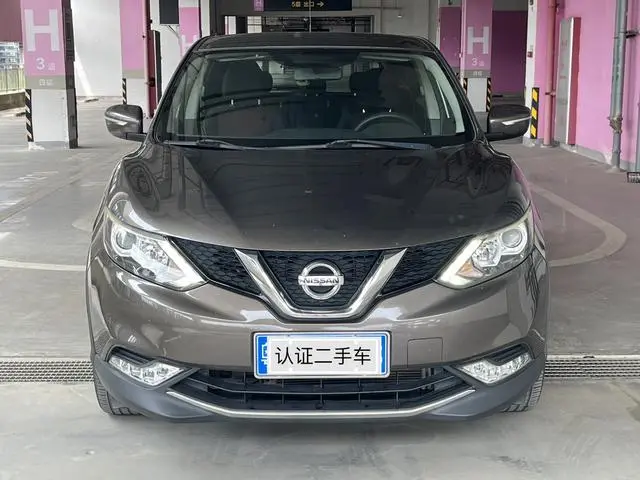 Nissan Qashqai 2.0L CVT Elite Edition Country V