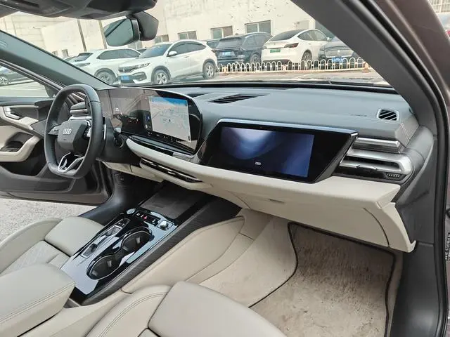 Audi Audi A5L 2.0T Sports Version