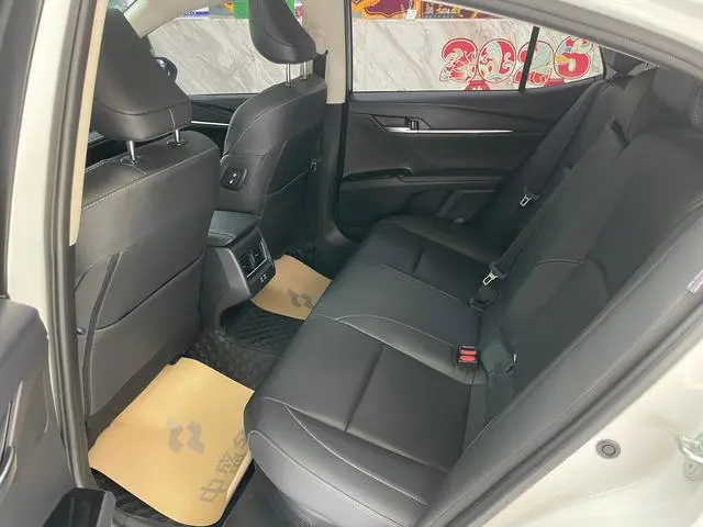 TOYOTA Camry Dual Engine 2.0 HSE Sports Lite Edition