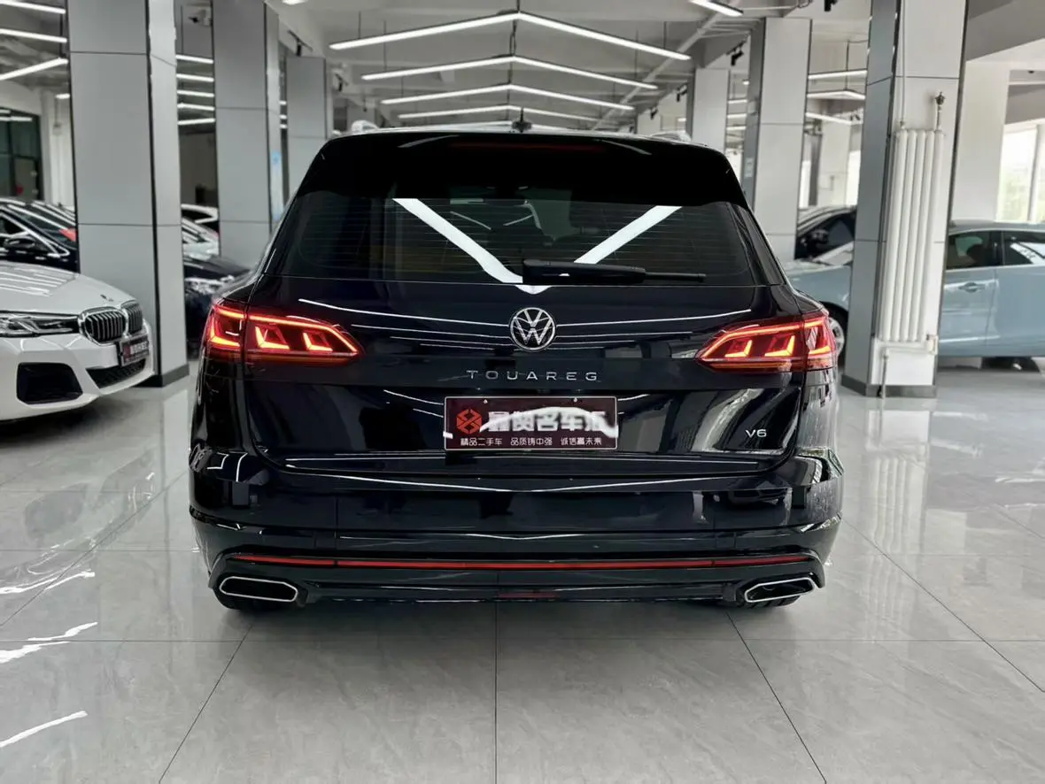 Volkswagen Touareg 3.0 TSI Ruixiang Edition Classic Sports Suit