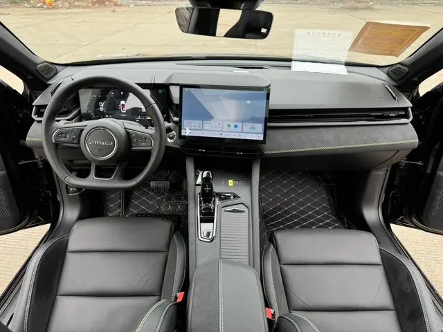 LYNK & CO Lynk 03 1.5TD DCT Champion Edition Pro