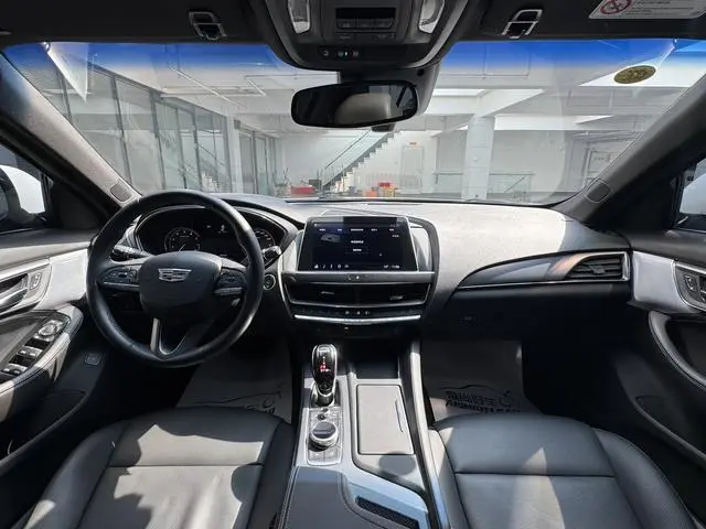 Cadillac Cadillac CT5 28T luxury