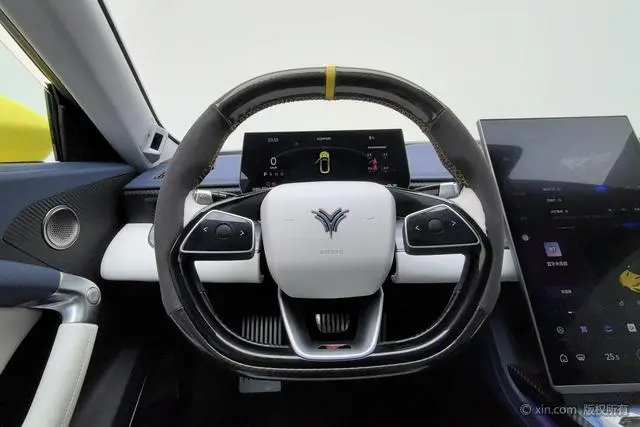 Neta Nezha GT 580 four-wheel drive version