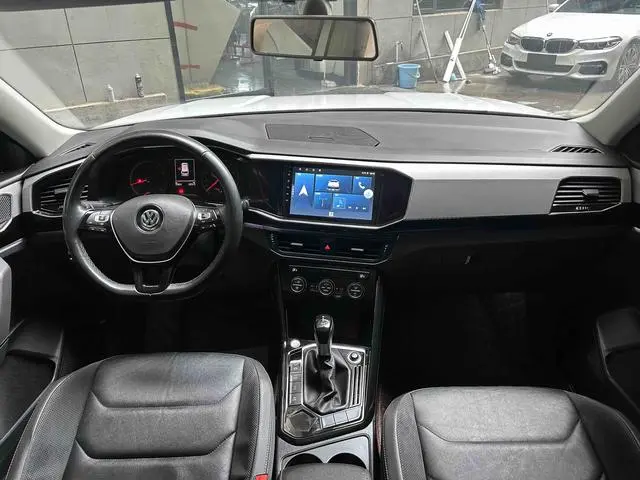 Volkswagen Tanyue 330TSI two-wheel drive luxury country VI