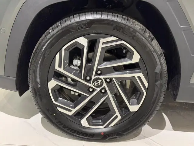 Hyundai Tucson Tucson L 1.5T TOP Four-wheel Drive Ultimate Edition