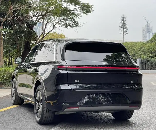 Li Auto Ideal L6 Pro version