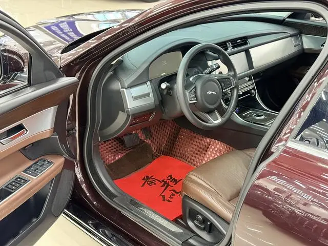 Jaguar Jaguar XFL 2.0T P250 four-wheel drive Exclusive Edition