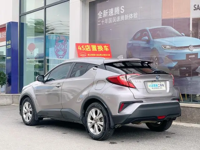TOYOTA IZOA Dual Engine 2.0L Yixiang Edition