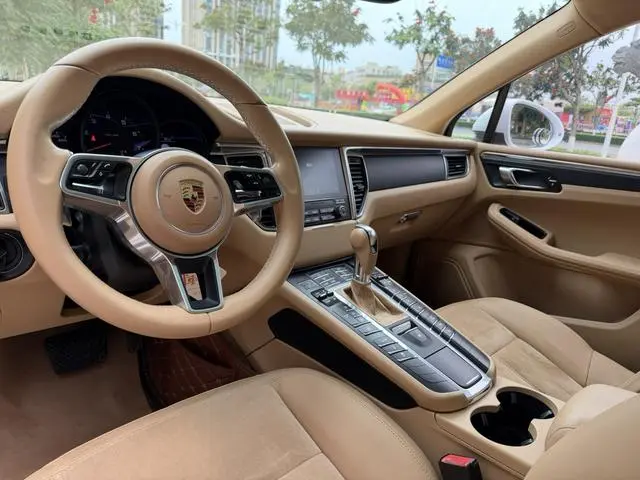 Porsche Macan Macan 2.0T