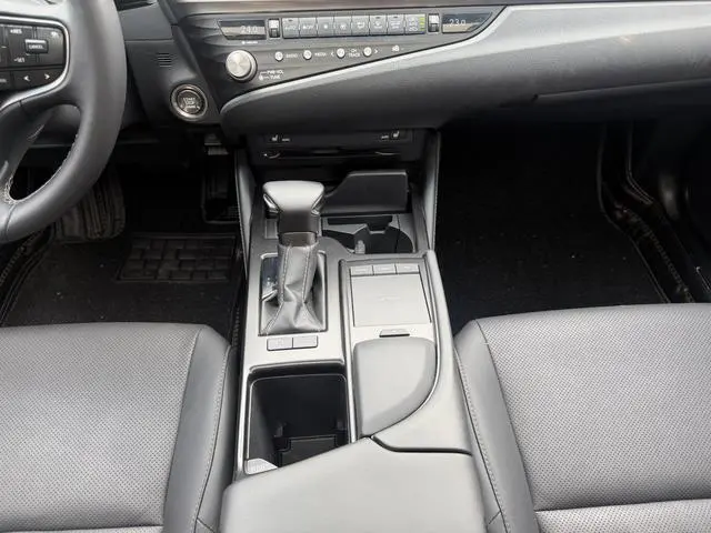 Lexus Lexus ES 260 Excellent Edition