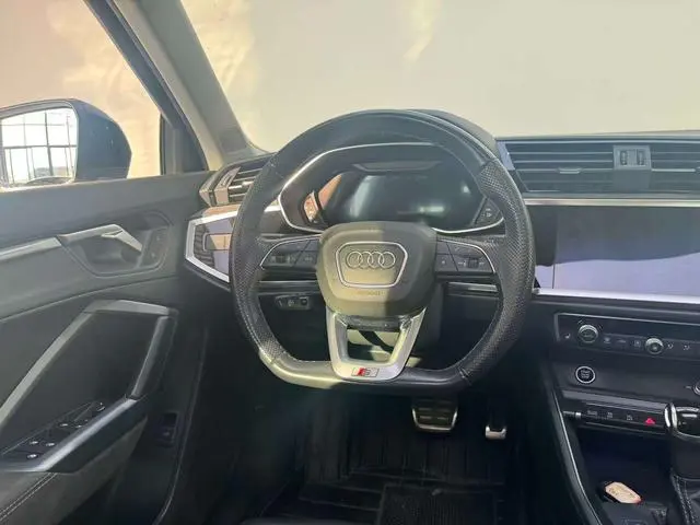 Audi Audi Q3 Sportback Facelift 45 TFSI quattro luxury