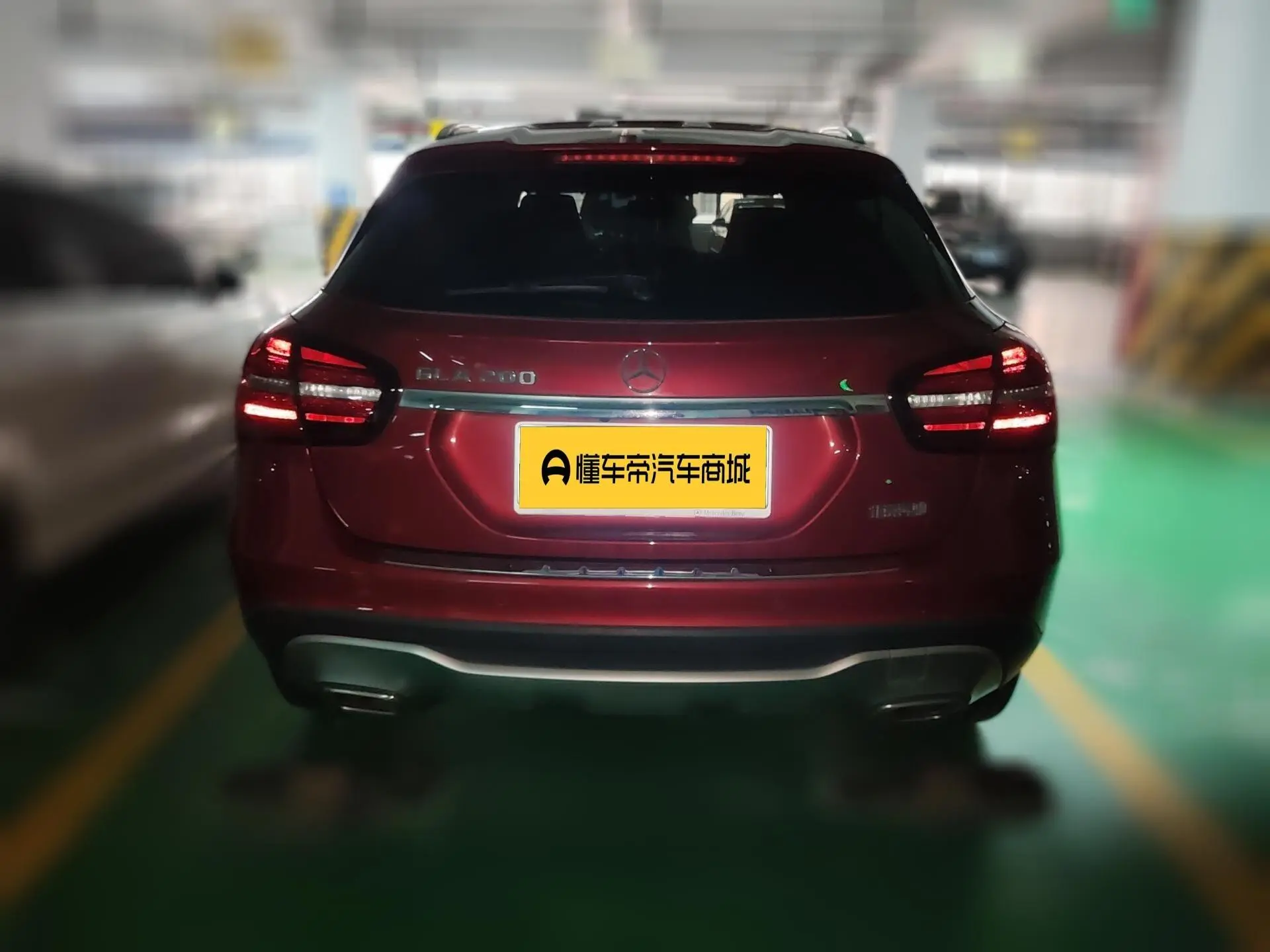 Mercedes-Benz Mercedes-Benz GLA GLA 200 fashion type