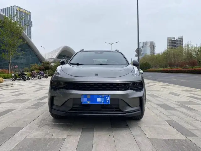 LYNK & CO Lynk 01 2.0TD four-wheel drive Halo