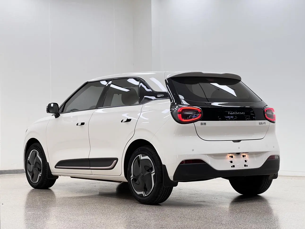 NAMMI Dongfeng Nano 01 330Plus